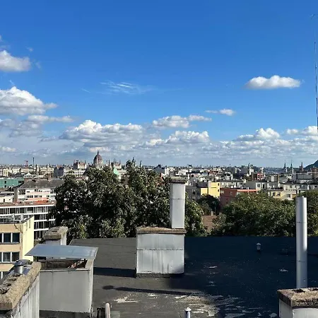 Huge 2 Bedroom Flat With Stunning View - Close To Sziget Appartamento *