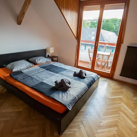 Huge 2 Bedroom Flat With Stunning View - Close To Sziget Appartamento