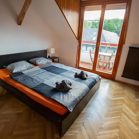 Huge 2 Bedroom Flat With Stunning View - Close To Sziget Apartmán