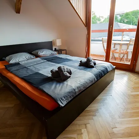Apartmán Huge 2 Bedroom Flat With Stunning View - Close To Sziget *