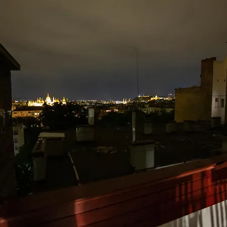 Apartmán Huge 2 Bedroom Flat With Stunning View - Close To Sziget *